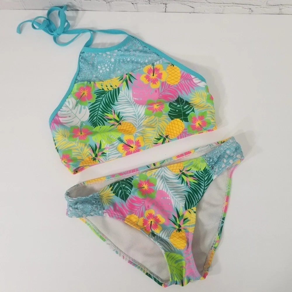 Girls YMI two Piece baithing suit size 10/12